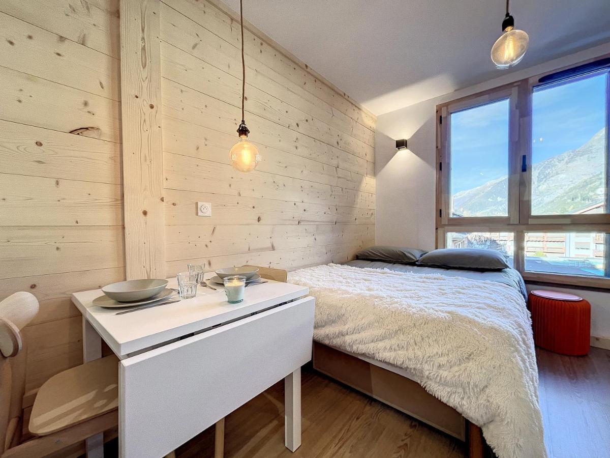 Superbe Studio Refait A Neuf Et Tout Equipe Avec Parking Chamonix Exteriér fotografie